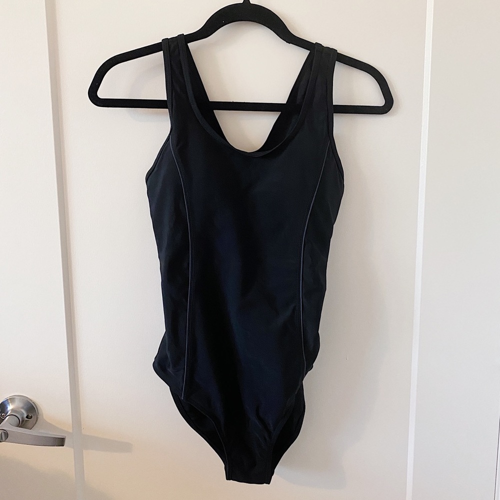 black sports one piece swim suit